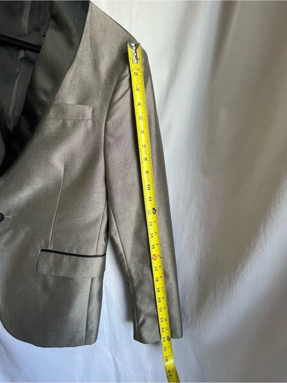 jf j.ferrar Silver Tuxedo Jacket with Black Shawl Collar